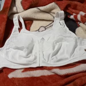 Plusform Bras 42-52D